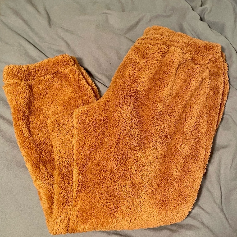 SALE 2/25, 3/30, 4/35!! Ashley Stewart brown fleece jogger pants size 2X.